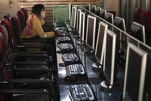 Worldwide PC shipment decline continued in Q1 2016: IDC