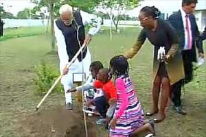 PM Modi leaves Maputo (Mozambique) for Pretoria, South Africa. (Twitter)