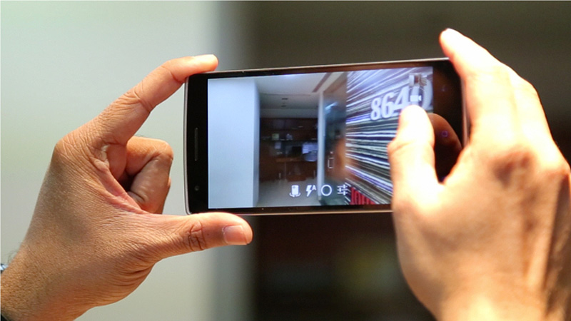 Display: The 5.5-inch Full HD display uses the faster LTPS (Low Temperature PolySilicon) LCD technology which makes its easier on the eyes and the images crisper. <a href="https://www.financialexpress.com/article/industry/tech/oneplus-one-review-video-this-is-a-flagship-killer-no-doubt/">Read full review</a>