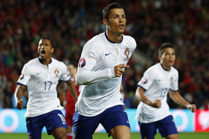 Cristiano Ronaldo scrambles narrow win for Portugal over Armenia in Euro qualifier