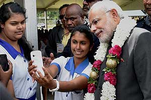 Infosys’ Vishal Sikka leads India Inc in lauding Narendra Modi’s Australia visit