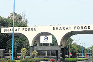 Buy rating on Bharat Forge; FY16 weak but the future is bright