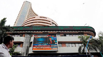 BSE Sensex, NSE Nifty trade flat; HDFC falls