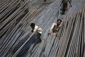 Govt’s divestment programme gets off to a flyer with SAIL share sale
