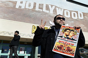 Sony Pictures’s ‘The Interview’ draws U.S. moviegoers who trumpet free speech