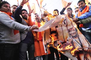 Pk protest, pk banned, aamir khan, protest against pk, anti pk protest