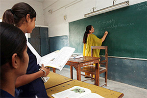 Smriti Irani row: SC scraps Sanskrit exam for Kendriya Vidyalaya students