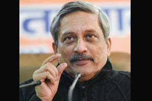 Rafale fighter jets, Narendra Modi in France, Narendra Modi in France on Rafale fighter jets, Defense Minister Manohar Parrikar, Manohar Parrikar on Rafale Fighter jets, IAF, Rafale Fighter Jets induction in IAF, Economy News