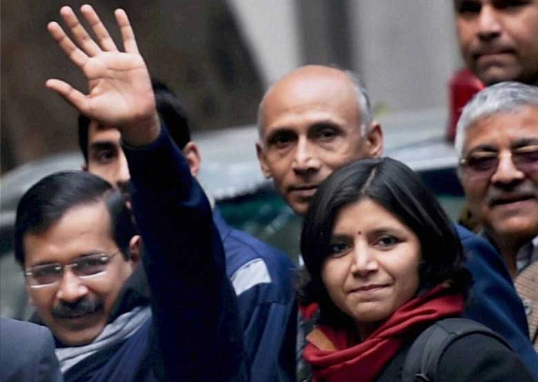Arvind Kejriwal, Arvind Kejriwal AAP, Arvind Kejriwal Kiran Bedi
