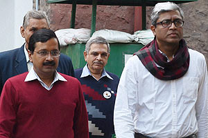 Aam Aadmi Party, Aam Aadmi Party Petroleum Ministry, Petroleum Ministry leak, Oil Ministry, corporate espionage, delhi police