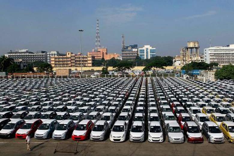 In a slow start to the year 2015, domestic passenger car sales rose 3.14 per cent in January, which industry body SIAM described as "realistic levels" considering the current economic situation. PTI