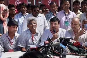 Aam Aadmi Party, AAP crisis, Arvind Kejriwal, AAP news, arvind kejriwal latest news, arvind kejriwal news, congpress party, congress attacks aap, ncp, nationalist congress party, ncp attacks aam aadmi party, india news, politics news