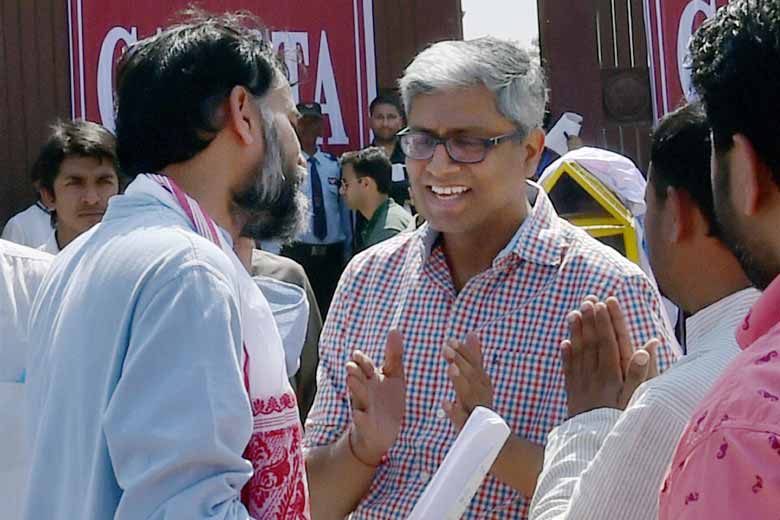 Aam Aadmi Party, Aam Aadmi Party delhi, Yogendra Yadav, yogendra yadav news, Ashutosh, ashutosh aap, National Executive, Arvind Kejriwal, Arvind Kejriwal news, aap party, aap party delhi, aap party news