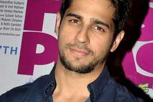 American Swan announces Sidharth Malhotra as brand ambassador