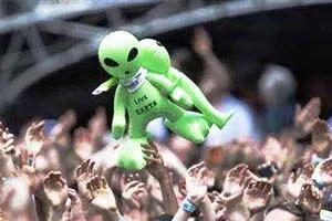 Aliens, cosmologist, Fergus Simpson, scientist, University of Barcelona, extraterrestrials, organisms, Seth Shostak, SETI Institute, Alien news