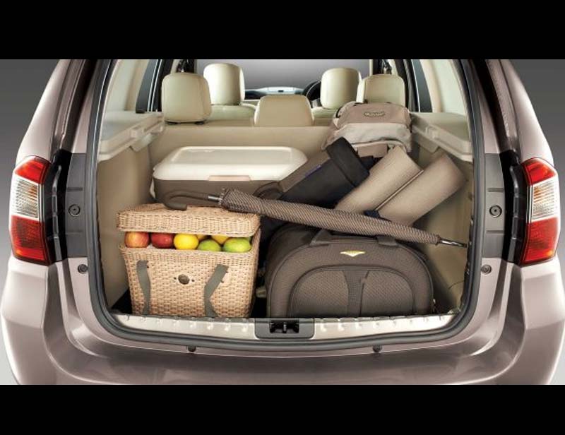 nisaan terrano groove