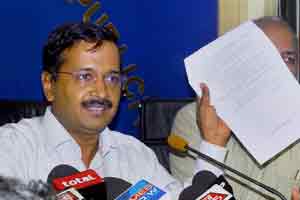 arvind kejriwal vs centre