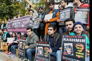 Kashmiri Pandits stage protest over issue of return to Valley