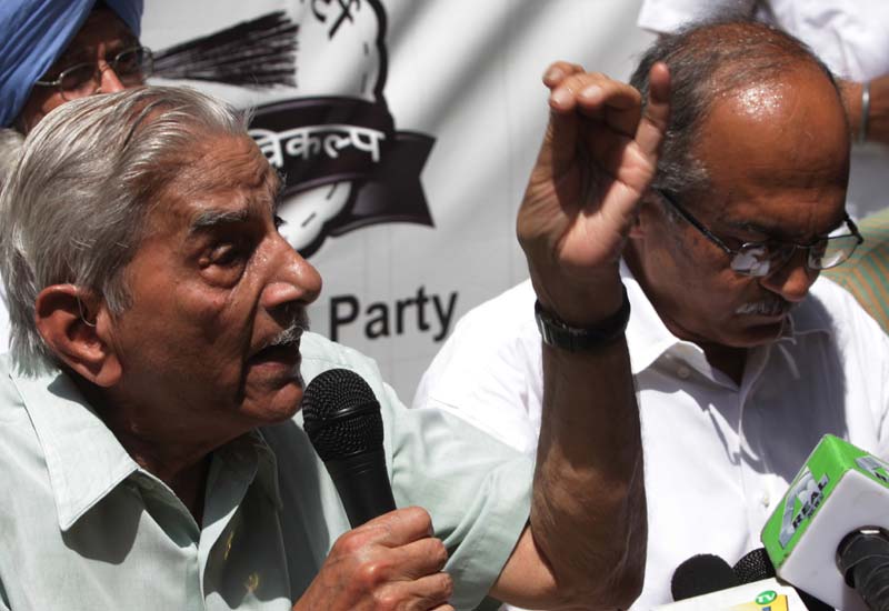 Shanti bhushan