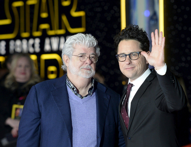 star wars the force awakens, star wars the force awakens box office, star wars the force awakens box office prediction, star wars the force awakens box office collections, star wars the force awakens collections, star wars the force awakens India, star wars, star wars force awakens