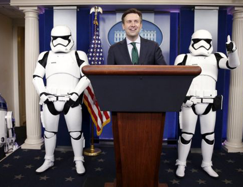 star wars the force awakens, star wars the force awakens box office, star wars the force awakens box office prediction, star wars the force awakens box office collections, star wars the force awakens collections, star wars the force awakens India, star wars, star wars force awakens