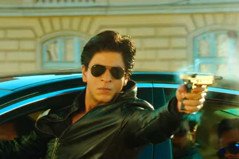 Dilwale vs Bajirao Mastani box office collections: With the 3rd weekend since release coming to an end on day 17 (Sunday), Dilwale collections increased by Rs 2.40 crore, which took its India earnings to Rs 142.92 crore. The overall total with foreign sales added has taken the tally to Rs 348.79 crore. (Courtesy: Red Chillies Ent)