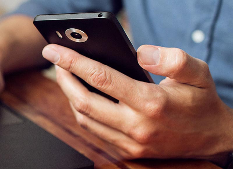 Lumia 950, Lumia 950 price, Lumia 950 price in india, Lumia 950 specs, Lumia 950 specification, Lumia 950 dual sim, Microsoft Lumia 950, Microsoft Lumia 950 price