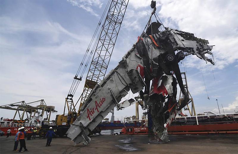 airasia crash, airasia crash report, airasia qz8501 investigation report, airasia crash 2015, airasia crash investigation, airasia crash reason