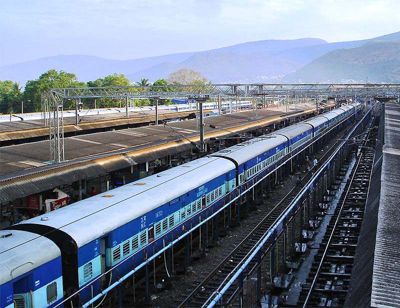 indian railways, indian railways jobs, indian railways recruitment, indian railways jobs, indian railways hiring, indian railway jobs, indian railway jobs news, indian railway jobs 2016, indian railway jobs 2015, indian railway jobs graduate level, irctc.co.in, indianrail.gov.in, Indianrailways.gov.in