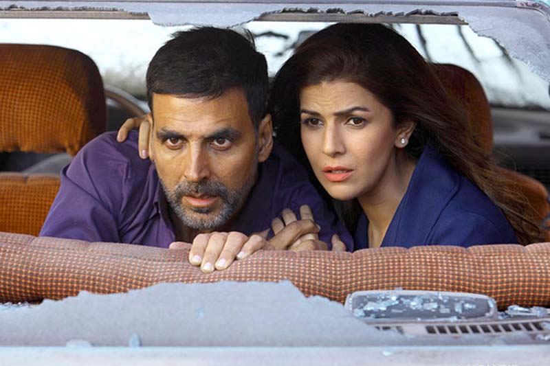 Airlift movie review, Airlift review, Akshay kumar, Nimrat Kaur, Airlift review in hindi, hindi movie review airlift, review of airlift, Airlift reviews