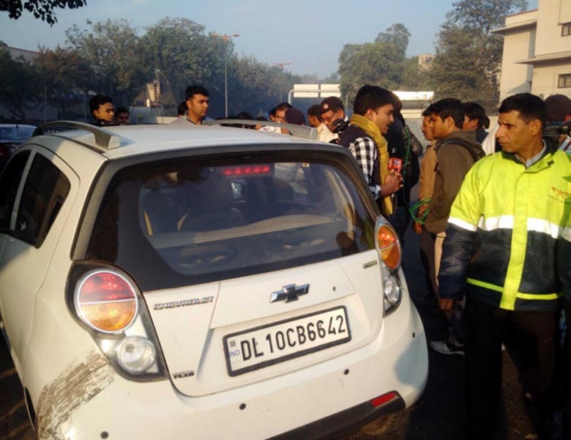 Odd even rule in Delhi, odd even cars formula delhi today, odd-even formula in delhi, delhi odd even start today, odd-even number plate traffic formula, odd even formula delhi, odd-even formula for cars, odd-even formula for bike, odd-even formula for four wheelers, odd or even numbered cars, delhi odd-even formula, delhi government odd-even formula, odd even for cars in delhi today, odd-even cars delhi today, odd even cars start today
