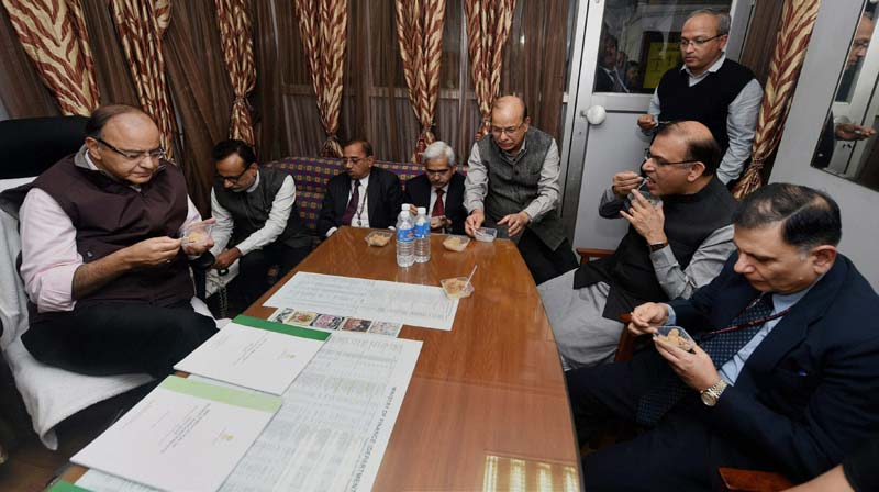 budget 2016, budget 2015, budget deficit, budget 2015, budget 2016 date, budget 2016 income tax, budget 2016 india, budget 2015-16 india, budget 2016 highlights, jayant sinha, arun jaitley