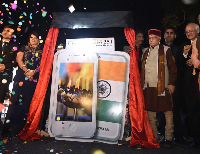 freedom 251, freedom mobile, freedom 251 scam, freedom 251 buy, freedom 251 online booking, freedom 251 review, freedom 251 phone booking