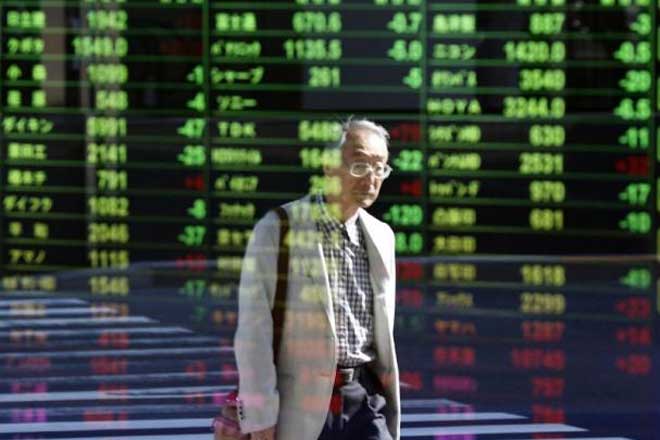 The drop in the US dollar helped oil prices regain a little ground, as did a forecast that US stockpiles may have grown by less than first thought.(Reuters)