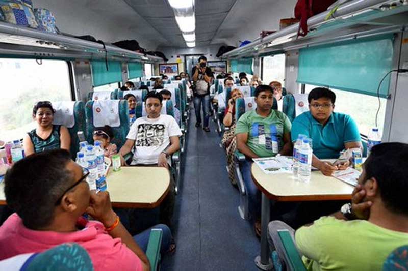 Gatimaan Express, Gatimaan Express tickets, Gatimaan Express ticket booking, Gatimaan Express route, Gatimaan Express fare, Gatimaan Express ticket price, Gatimaan Express route, Gatimaan Express speed, Gatimaan Express timing, Gatimaan Express number, Indian Railways, Indian Railways fastest train, Indian Railways fastest train details
