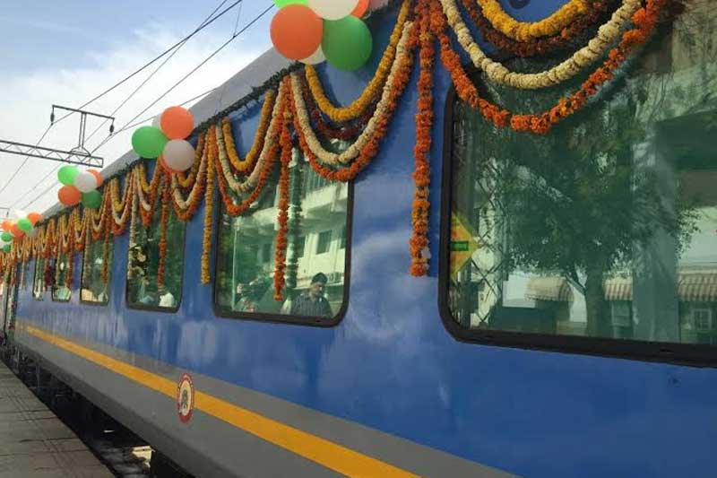 Gatimaan Express, Gatimaan Express tickets, Gatimaan Express ticket booking, Gatimaan Express route, Gatimaan Express fare, Gatimaan Express ticket price, Gatimaan Express route, Gatimaan Express speed, Gatimaan Express timing, Gatimaan Express number, Indian Railways, Indian Railways fastest train, Indian Railways fastest train details