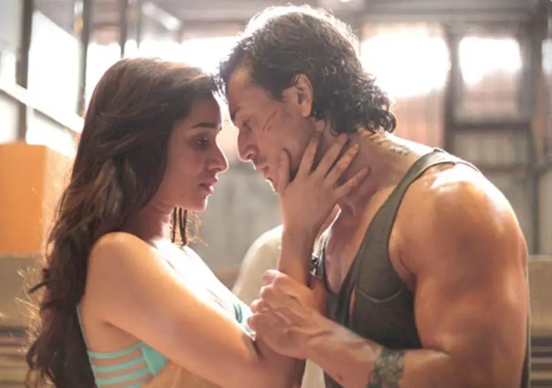 Baaghi, Baaghi review, Baaghi review 2016, Baaghi movie review, Tiger Shroff, Shraddha Kapoor, Baaghi review in hindi, hindi movie review Baaghi