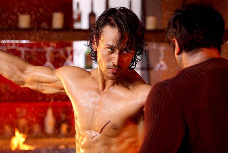 Baaghi, Baaghi review, Baaghi review 2016, Baaghi movie review, Tiger Shroff, Shraddha Kapoor, Baaghi review in hindi, hindi movie review Baaghi