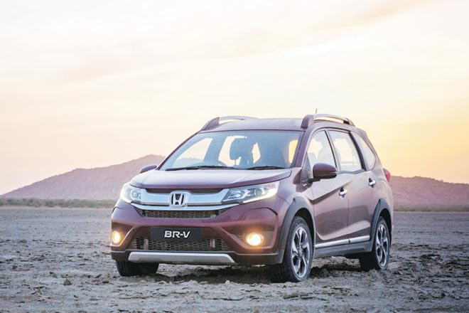 Call it compact SUV, call it crossover or call it utility, the BR-V, at first instance, comes across as a practical vehicle which can be used either as a five-seater or seven