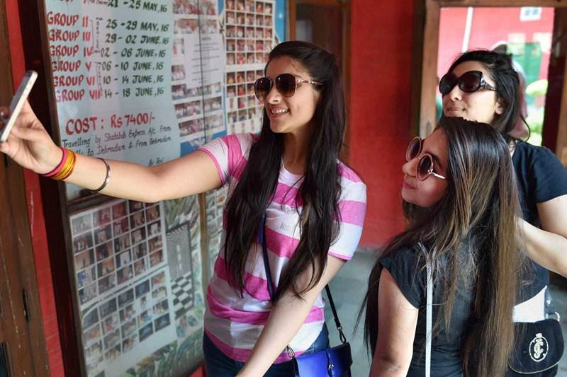 cbse.nic.in, cbse result 2016, cbse 12th result, cbse merit list, cbse merit list 2016 class 12, cbseresult.nic.in 2016, cbse.nic.in results, class 12 results cbse, cbse results, cbse class 12 results, CBSE class 12 results 2016, 2016 CBSE results, CBSE result site, CBSE results 2016 class 12, CBSE exam results, CBSE exam results 2016