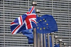 Polls have shown Britain's historic referendum is too close to call, with both sides arguing over the impact a vote to leave would have on the economy. (Reuters)