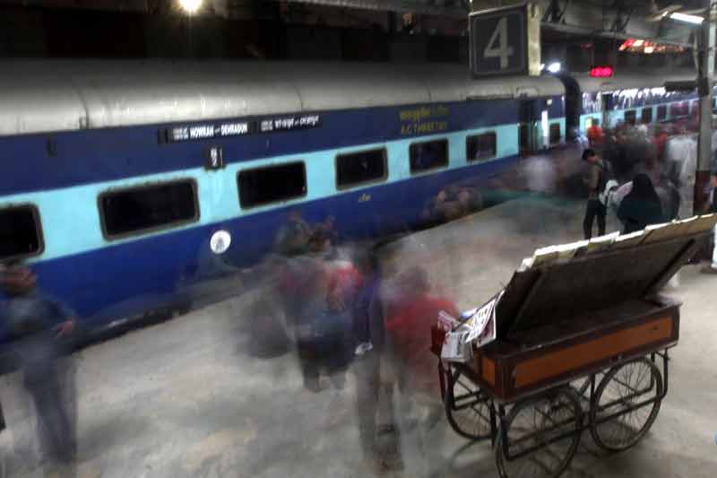 indian railways, indian railways projects, railways, indian railway recruitment, railway recruitment, railway enquiry, rail enquiry, suresh prabhu