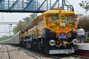 Divisional Railway Manager of Mumbai Division, WR, Mukul Jain, said that kulhad is optional and is being propagated with a view as it is environment friendly. (Image: Indian Railways)