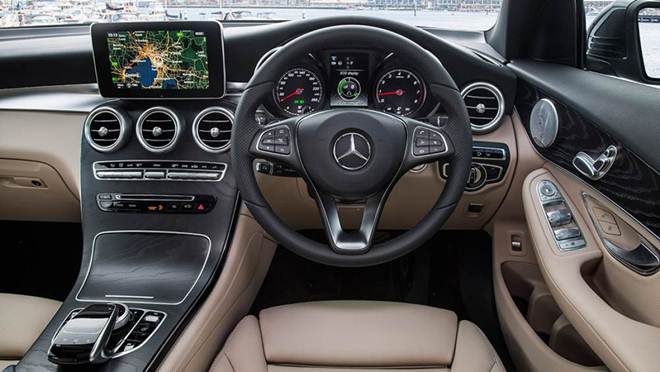Mercedes GLC2
