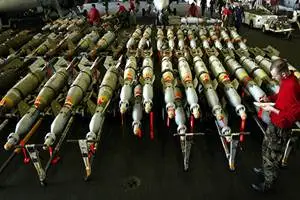 Defence news, Defence minister of India, Defence deals, defence jobs, defence procurement policy, defence procurement policy 2016