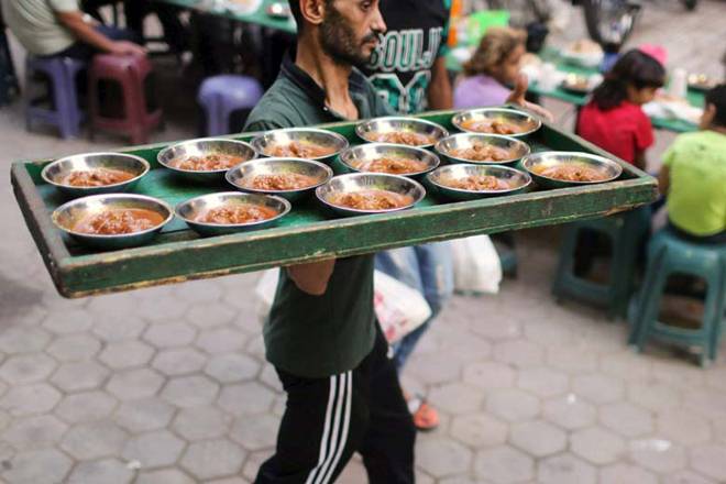 Ramadan, Ramadan festival, Ramadan celebration, Ruyat-e-Hilal, Traweeh