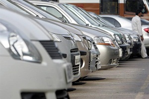 Buying second hand car? Should you go for used car loan or personal loan