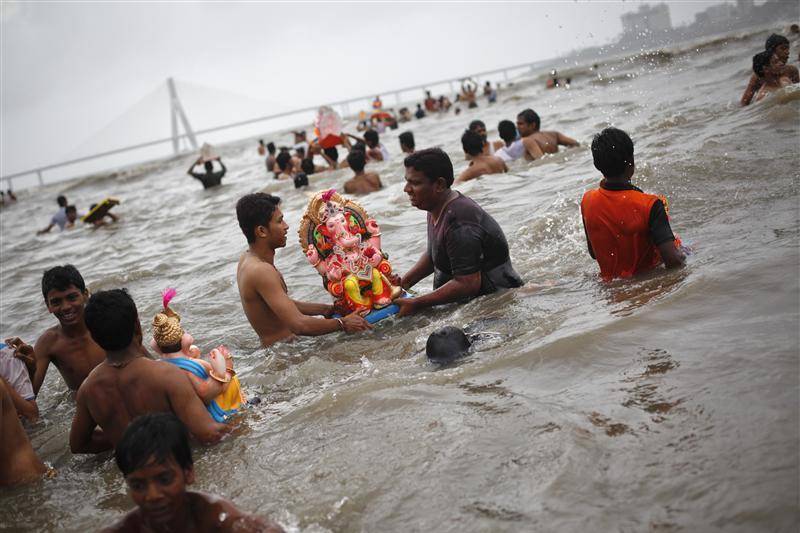 Ganesh Chaturthi, ganesh chaturthi 2016, ganesh chaturthi 2016 date, ganesh chaturthi date, ganesh chaturthi preparation, ganesh chaturthi 2016 images, ganpati, ganpati festival, ganpati festival 2016, Lord Vinayaka, Ganeshji, Ganpatiji, Vinayak, ganesh chaturthi celebration, ganesh chaturthi decoration, ganesh chaturthi 2016 photos, ganesh chaturthi photos, ganesh chaturthi mumbai, ganesh chaturthi mumbai 2016, Vighanharta