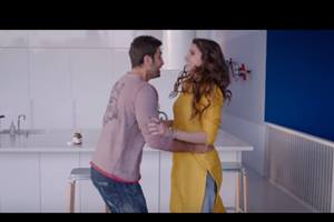 Ae Dil Hai Mushkil’ box office collections: Karan Johar’s latest Diwali release ‘Ae Dil Hai Mushkil’ has made a decent business of 9.20 cr approx on Sunday taking the movie's weekend collection to Rs 35.60. (Youtube grab)