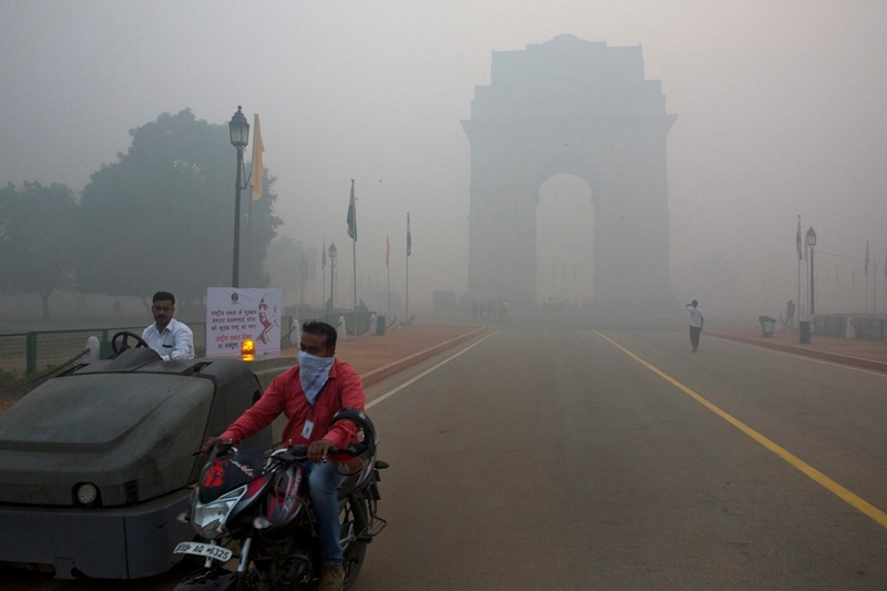 pollution in delhi, pollution level in delhi, pollution levels after diwali, pollution in delhi after diwali